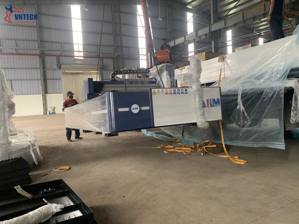 máy cắt laser ILM