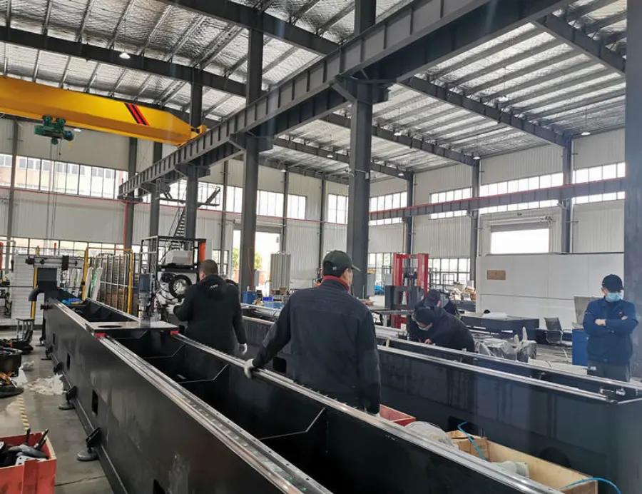 Ứng dụng máy cắt laser trong ngành đóng tàu