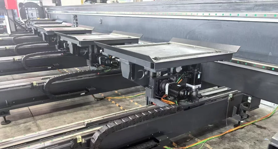 Máy cắt ống laser 3D tự động (Cắt thép hình)