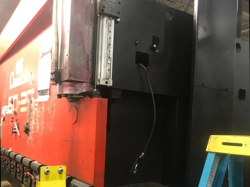 máy chấn tôn cũ giá rẻ