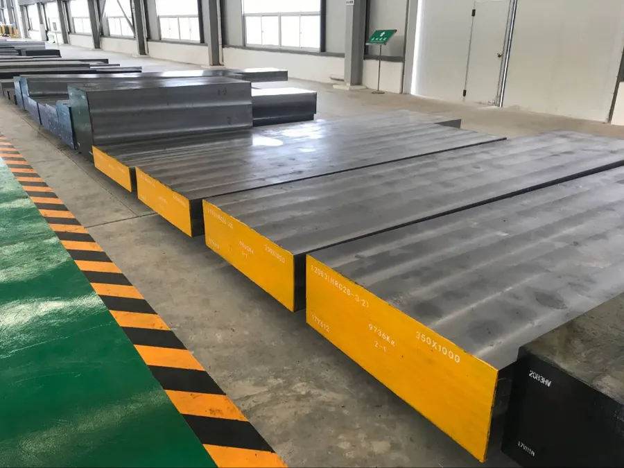 Khuôn dập nguội là gì? Tìm hiểu thêm về dập nguội kim loại