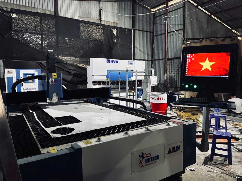 Bàn giao máy chấn tại Lĩnh Nam, Hà Nội - Máy chấn NVD