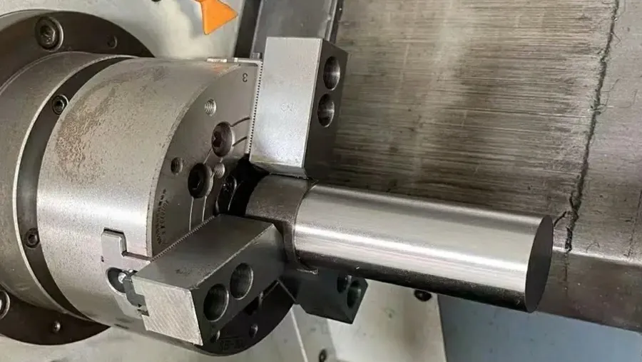 Đầu Máy Tiện (Headstock)
