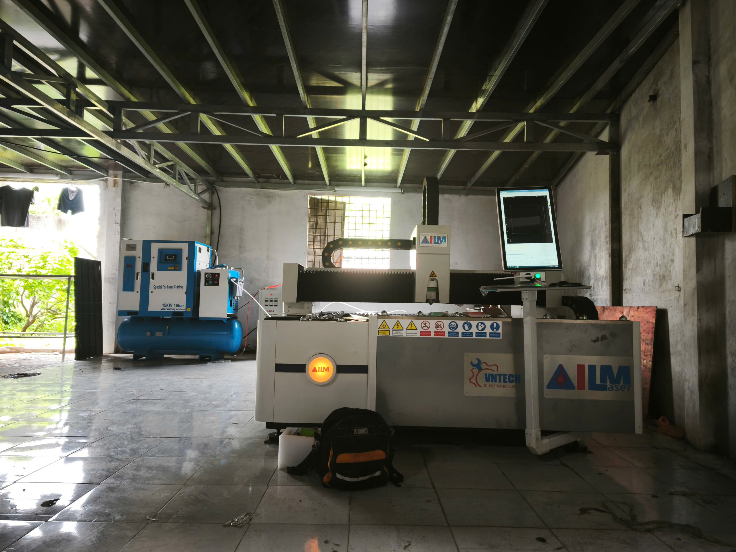 Bàn giao máy cắt laser tại La Phù, Hoài Đức