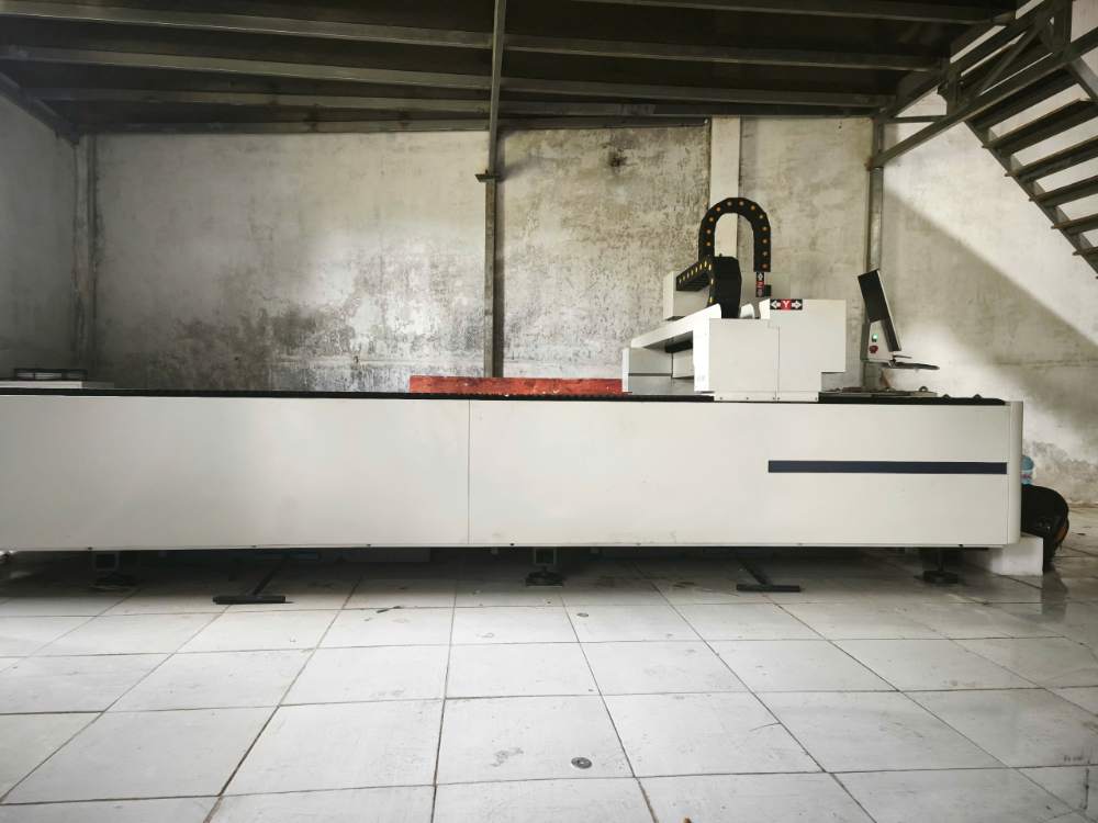 Bàn giao máy cắt laser tại La Phù, Hoài Đức