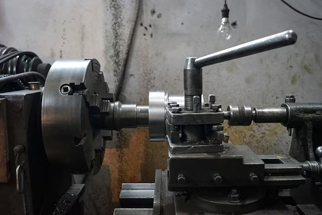 Những "Bệnh" Thường Gặp Của Máy Tiện Đứng Cũ