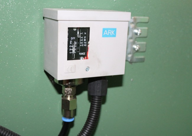 Máy dập hơi 60 tấn JH21-60T