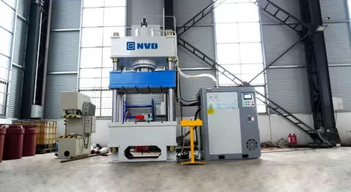 Máy Ép Thủy Lực 300 Tấn Y32 - 315T