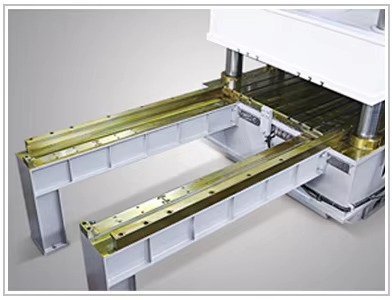 Máy Ép Thủy Lực 300 Tấn Y32 - 315T