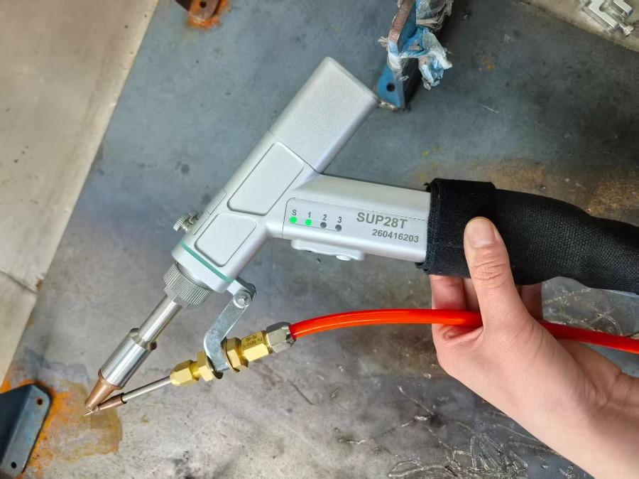 Máy hàn laser 1500W VNT-WELD (Sup28T 4 in 1)