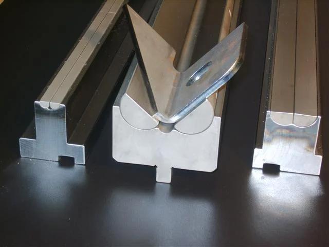 Các phương pháp chấn kim loại tấm