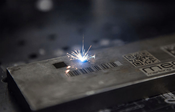 Khắc Laser Là Gì? Ứng Dụng Của Công Nghệ In Khắc Laser