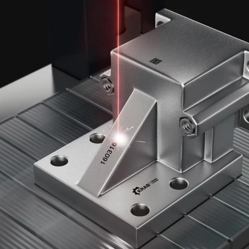 Khắc Laser kim loại là gì? Vì sao laser fiber khắc được kim loại