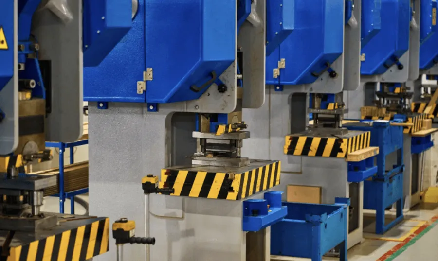 Máy ép thủy lực cũ đã qua sử dụng