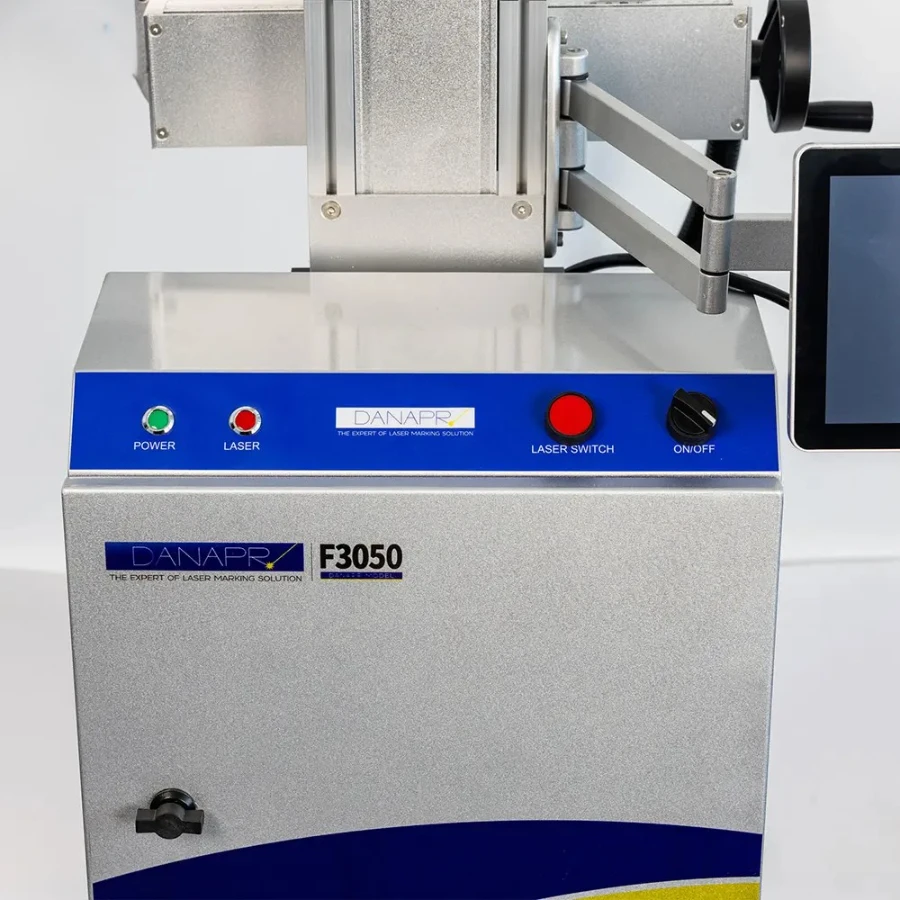 may-khac-laser-fiber-30w-3 Máy Khắc Laser Fiber 30W F3030 (MOPA)