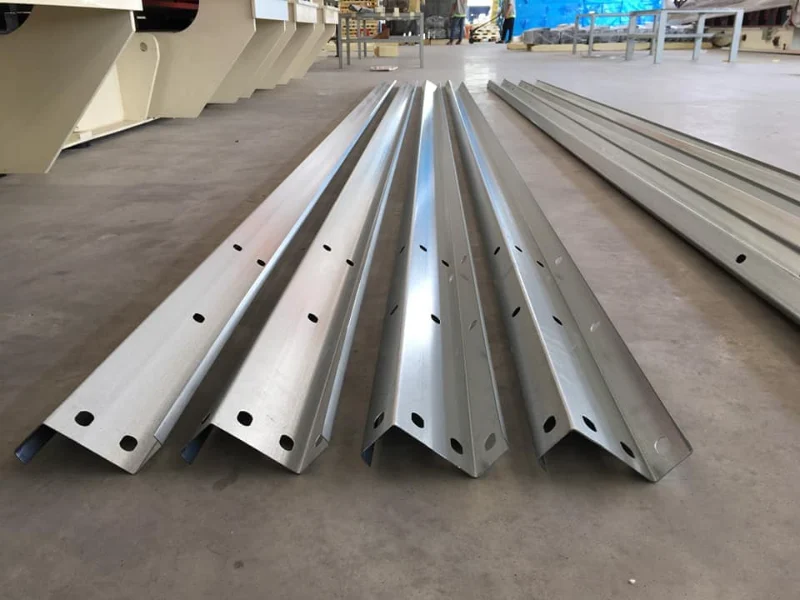 Máy đột lỗ xà gồ J21S - Giải pháp tự động cho xưởng đột dập