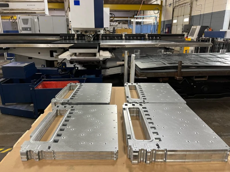 Máy đột nhôm CNC ER300