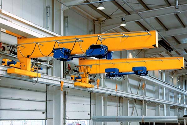 Cần trục hành trình tường (Wall Traveling Jib Crane)