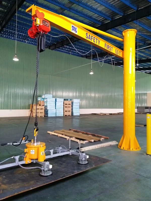 Cần trục xoay VN-Q500 (Sải tay 3m)