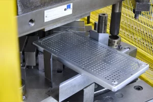 Đột dập inox - Giải pháp gia công tự động của VNTECH