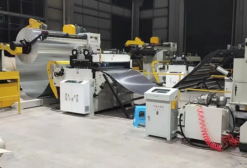 Máy nắn phẳng tôn cuộn cho máy dập