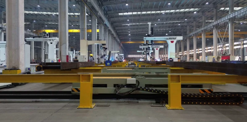 Robot hàn là gì? Cấu tạo, ứng dụng & kinh nghiệm đầu tư