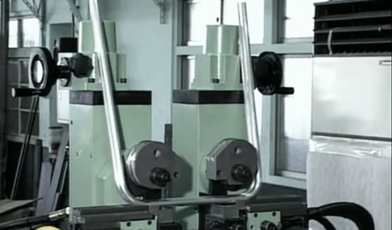 Máy Uốn Ống 2 Đầu TB-38