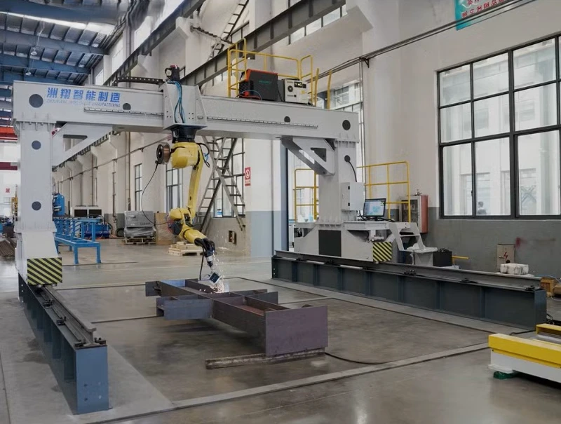 Trạm robot hàn 8 trục VNTECH