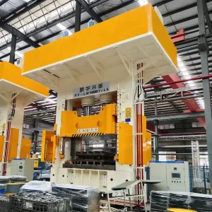 Máy ép thủy lực 1000 tấn PY-LM1000