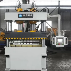 Máy Ép 4 Trụ 100 Tấn Có Bàn Nhiệt YQ32-100T
