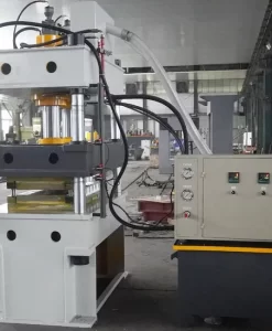 Máy Ép 4 Trụ 100 Tấn Có Bàn Nhiệt YQ32-100T