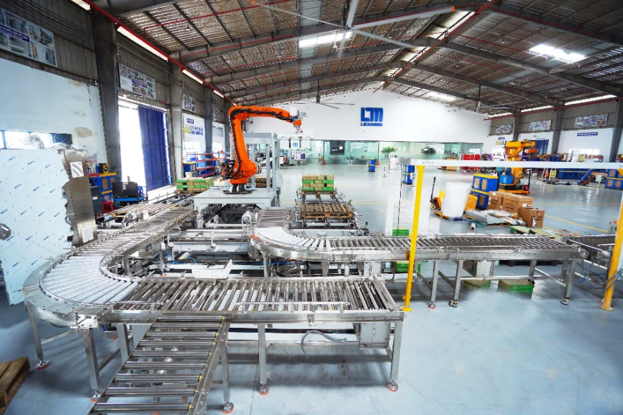 Ứng dụng của cánh tay Robot 6 bậc tự do - Xếp Hàng Lên Pallet Tự Động