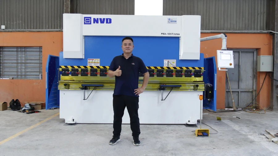 Máy Chấn NVD 125T/3200 tại Mai Lĩnh - Hà Nội (Công ty Hà Nguyên)