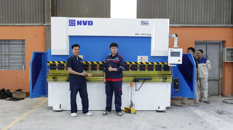 Máy Chấn NVD 125T/3200 tại Mai Lĩnh - Hà Nội (Công ty Hà Nguyên)