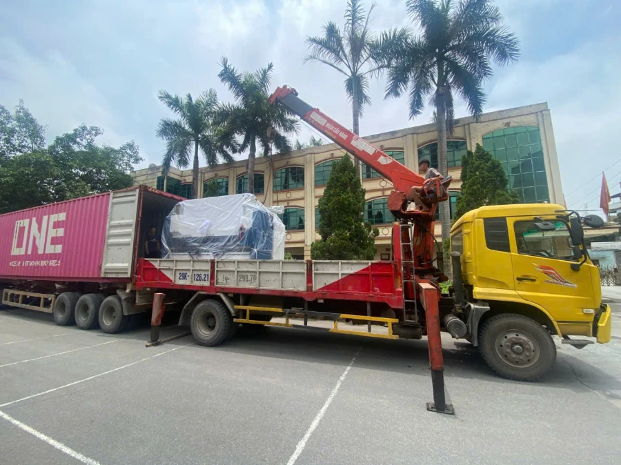 Bàn Giao Máy Chấn 130T/3200 Cho Công Ty Cổ Phần 22 (Thường Tín - Hà Nội)