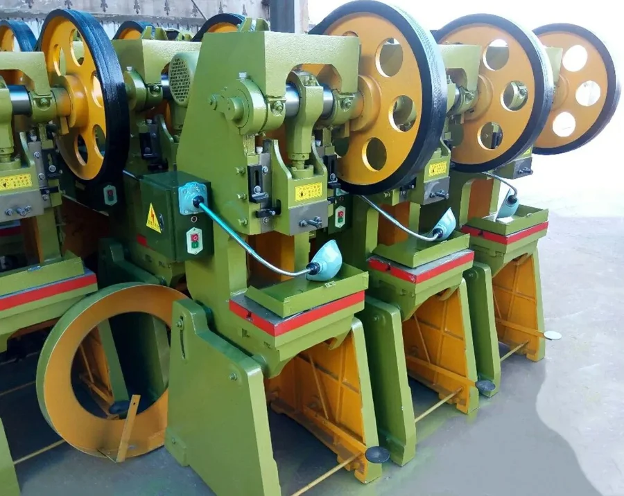 Máy Đột Dập 12 Tấn J21-12