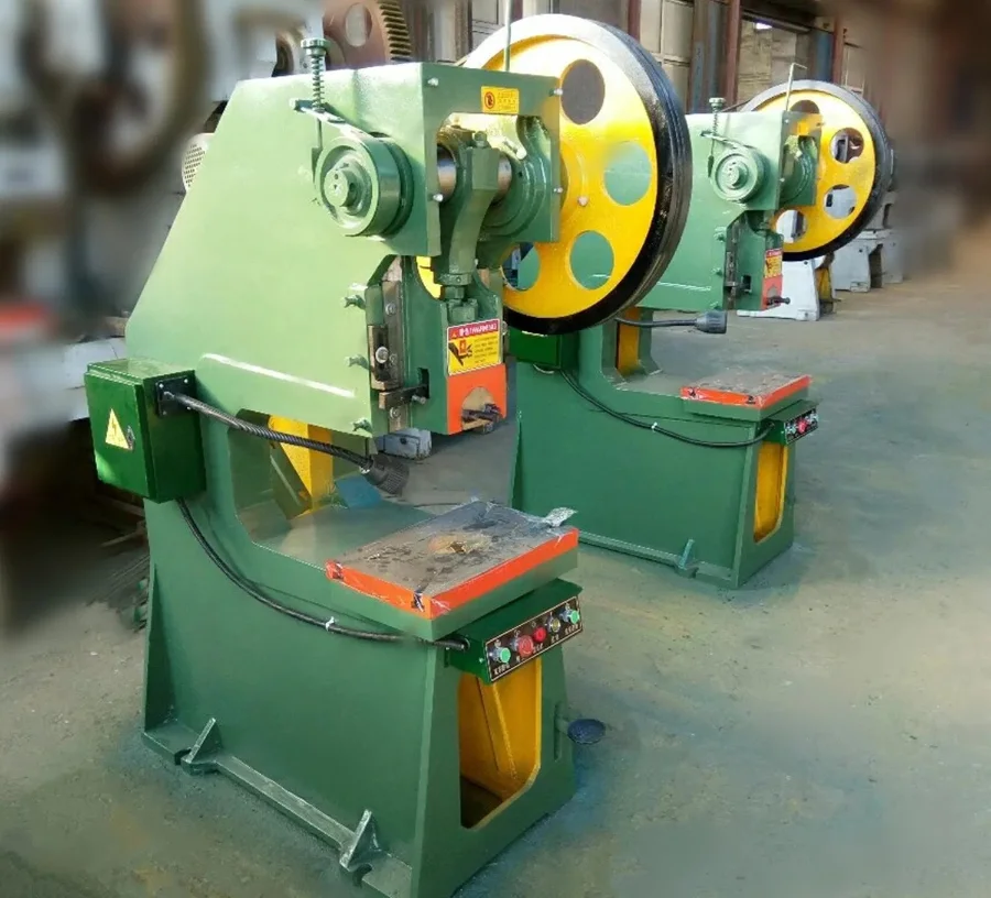 Máy Đột Dập 12 Tấn J21-12
