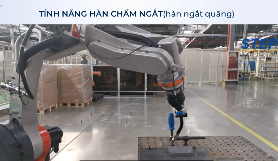 Tính năng hàn chấm ngắt của Robot hàn STEP