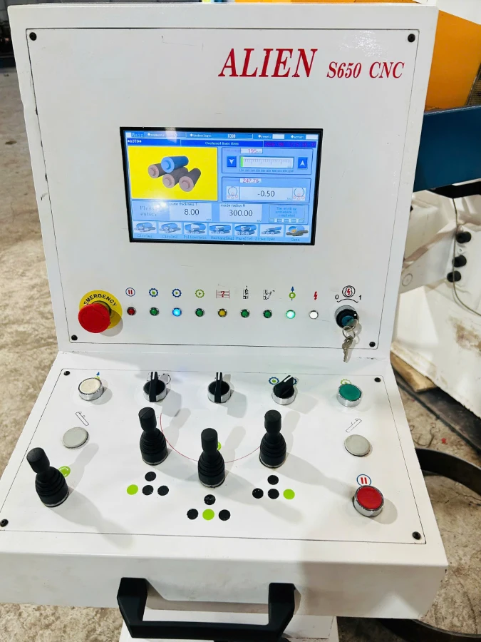 Màn hình điều khiển máy lốc tôn