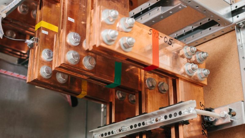 Hệ thống thanh cái kép (Doub Busbar System)